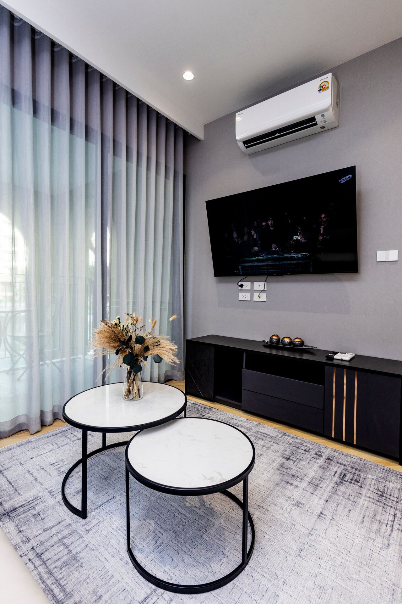 The Title Legendary (ID 558)