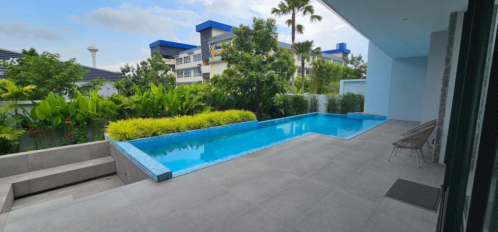 Villa Clover — 4 спальни (ID 116)